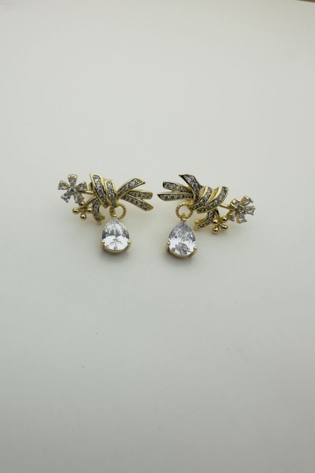 LvLv XP Gold Rengi Düğüm Model Çiçek Desenli Taş Sallantılı Tasarım Küpe