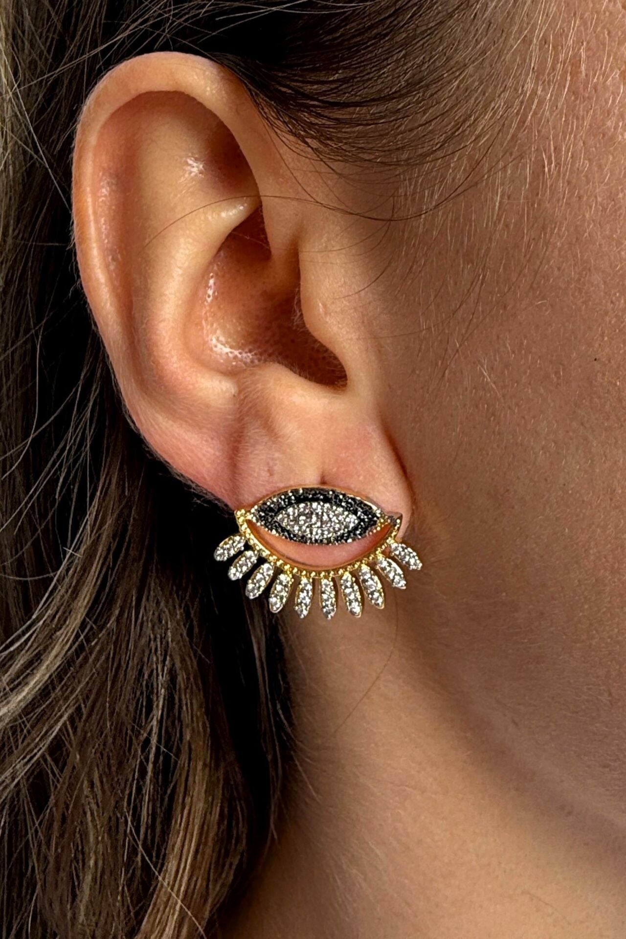 LvLv İki Renkli Göz Görünümlü Zirkon Taşlı İğne Küpe