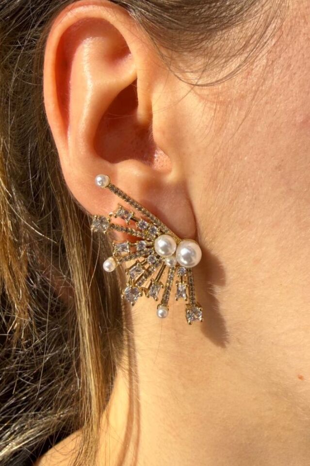 LvLv Gold Rengi İncili Parlak Taşlı Özel Seri Tasarım İğne Küpe