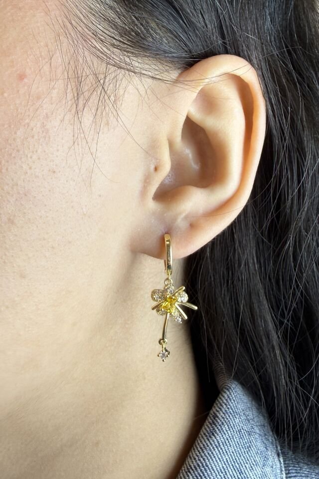 LvLv Gold Rengi Özel Tasarım Sarı Taşlı Sallantılı Halka Küpe