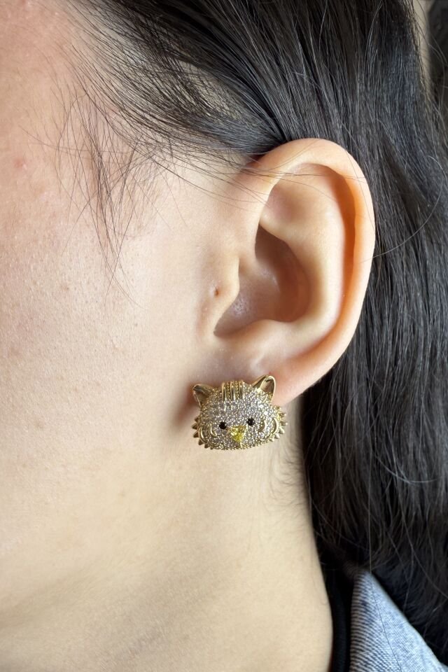 LvLv Gold Rengi Kaplan Model Zirkon Taşlı Özel Seri İğne Küpe