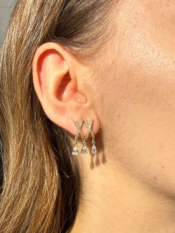 LvLv XP Gold Rengi Damla Taş Sallantılı Çoklu Gürünümlü İğne Küpe