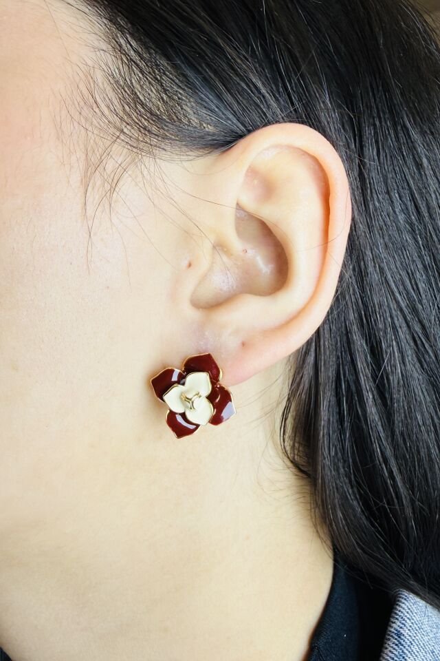 LvLv Gold Rengi Kırmızı-Krem Mineli Çiçek Desenli Tasarım İğne Küpe