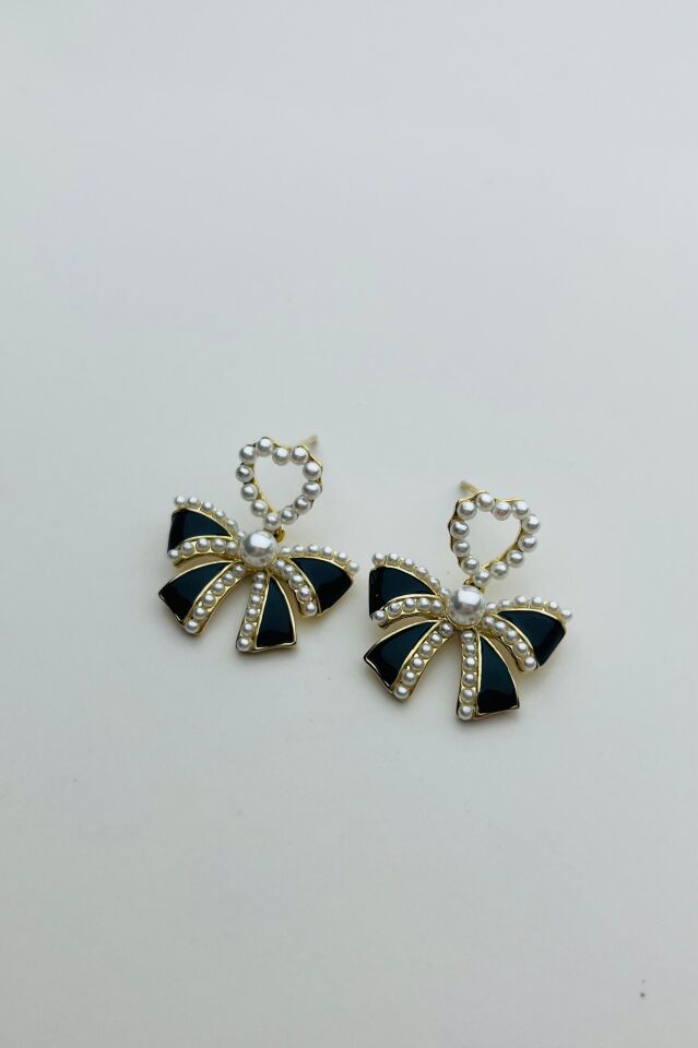 LvLv Gold Rengi İncili Kalp Detaylı Siyah Mineli Fiyonk Model Sallantılı İğne Küpe