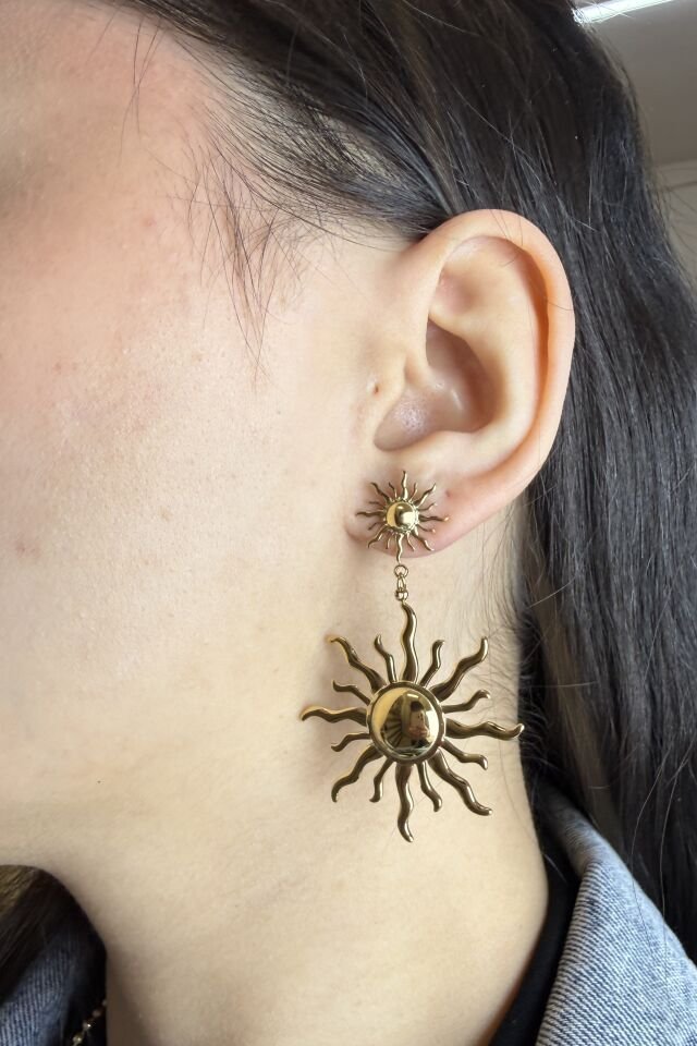 LvLv Gold Rengi Güneş Desenli Sallantılı Çelik İğne Küpe